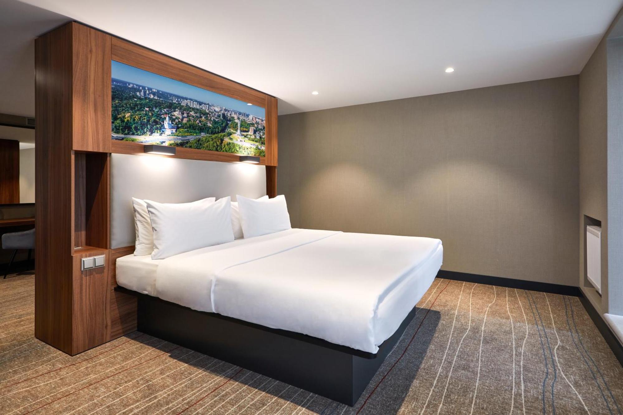 Sky Loft Hotel Kyiv By Rixwell International ห้อง รูปภาพ