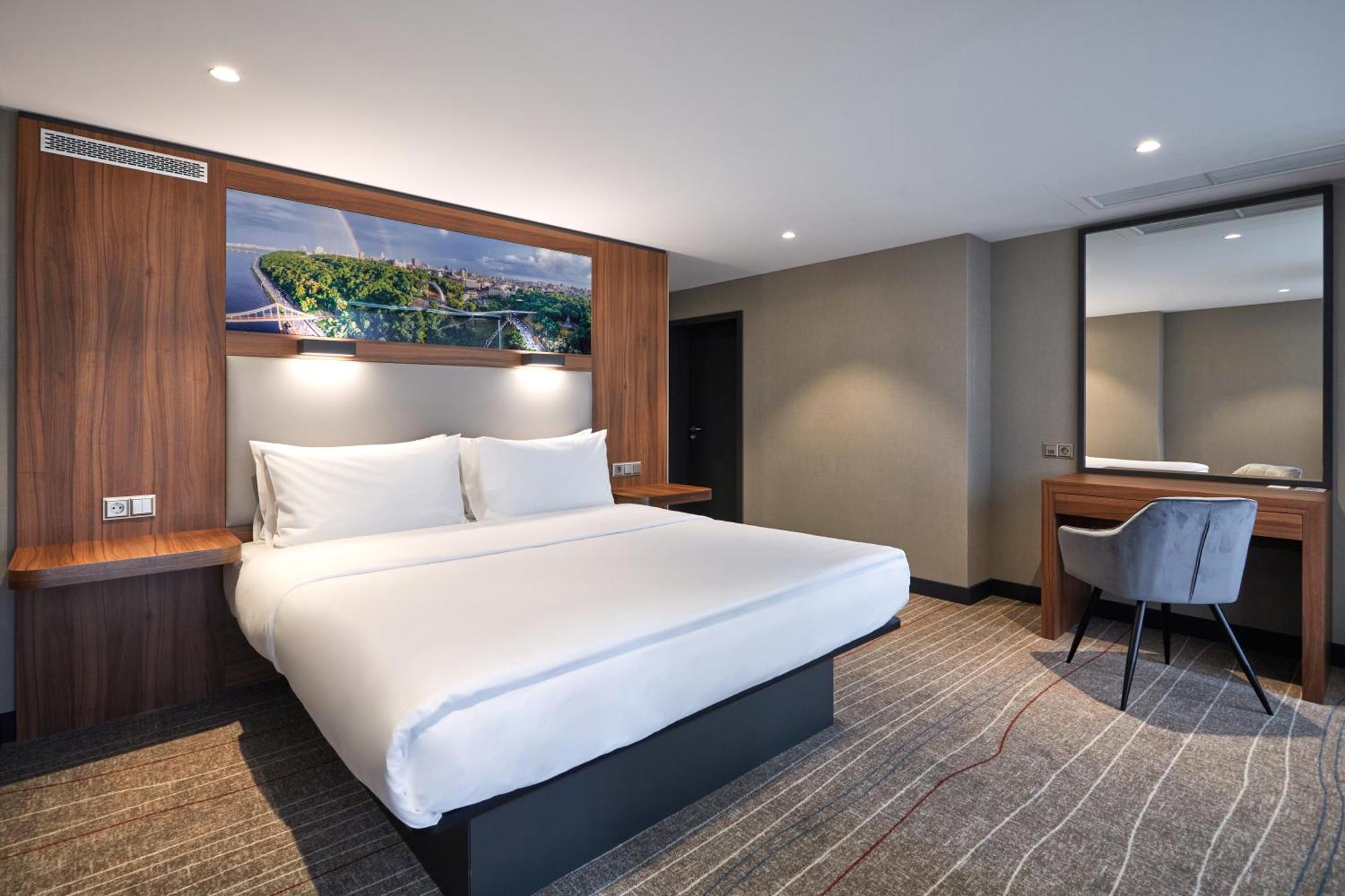 Sky Loft Hotel Kyiv By Rixwell International ภายนอก รูปภาพ